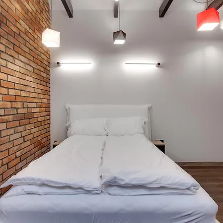 Apartment Sobieskiego 26 *