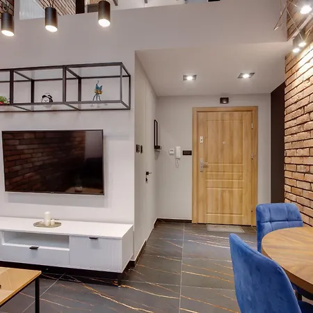 Sobieskiego 26 Apartment *